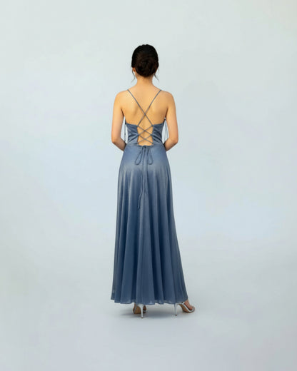 Glitzerndes Abendkleid mit Korsett-Detail E299