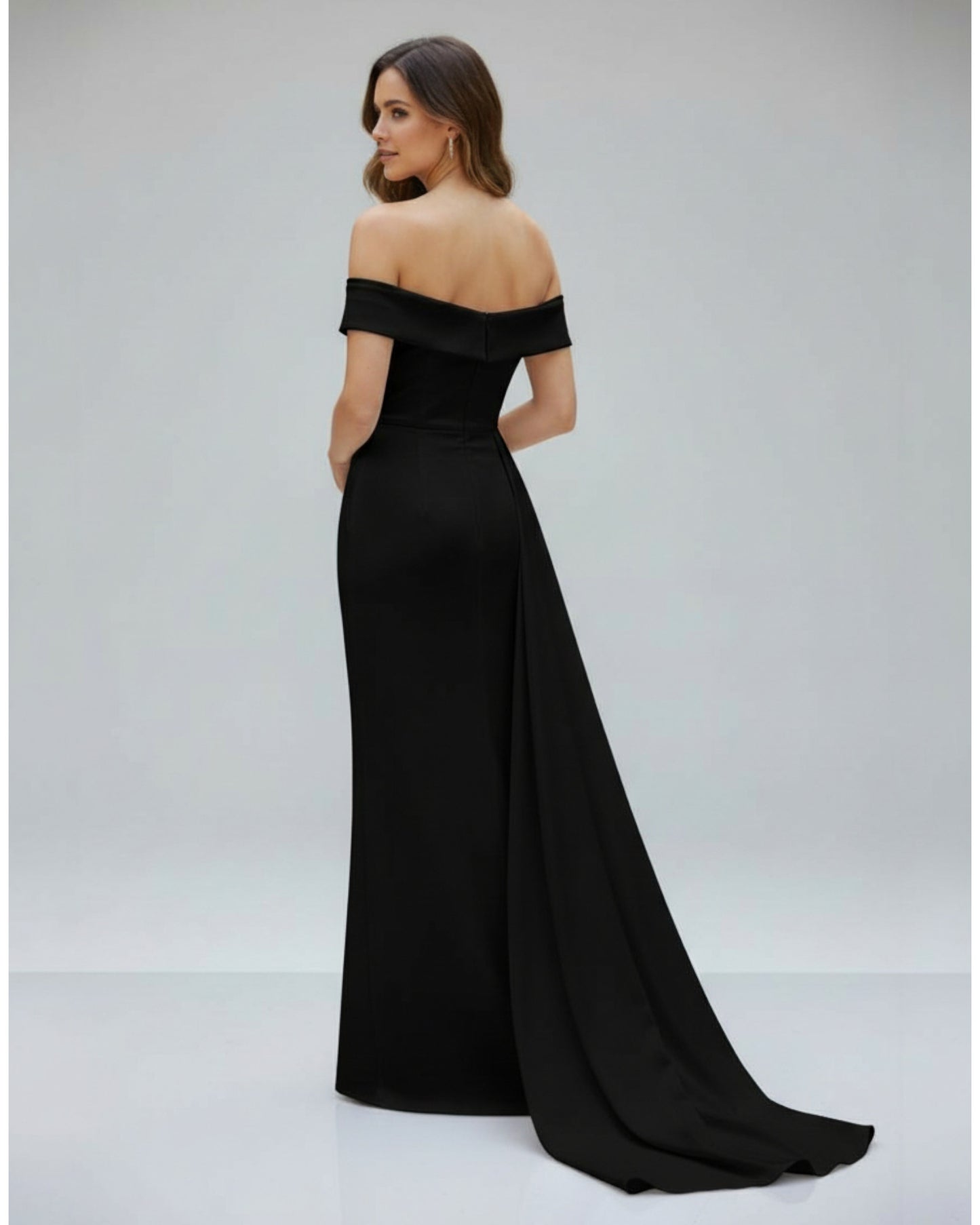 Elegantes Schulterfreies Satin-Abendkleid - E266