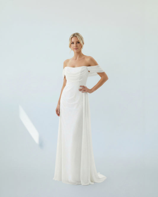 Schulterfreies Chiffon-Kleid mit Drapierung - E271