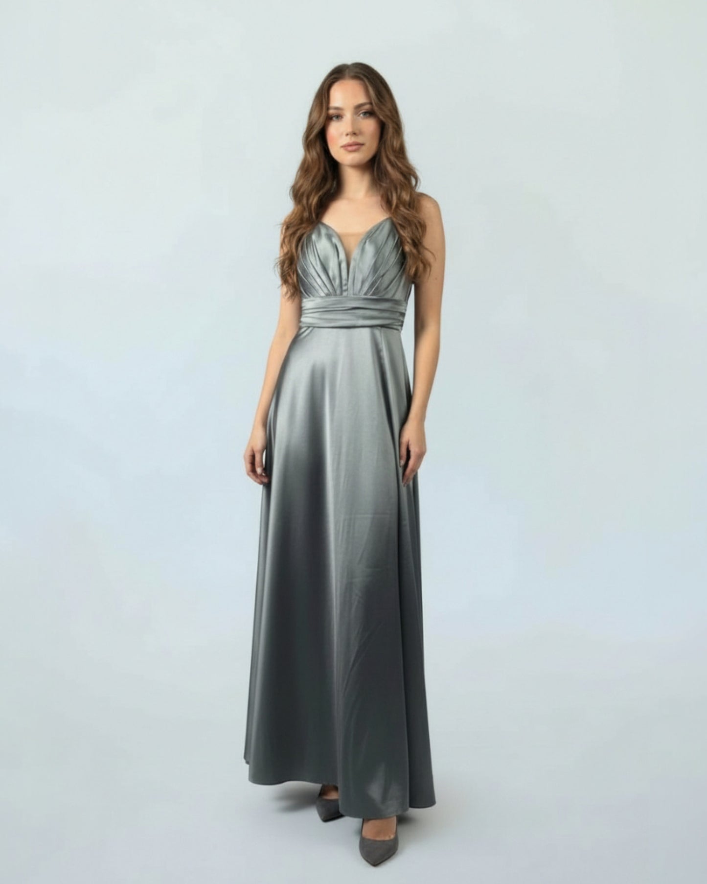 Elegantes Satin-Abendkleid mit V-Ausschnitt E293