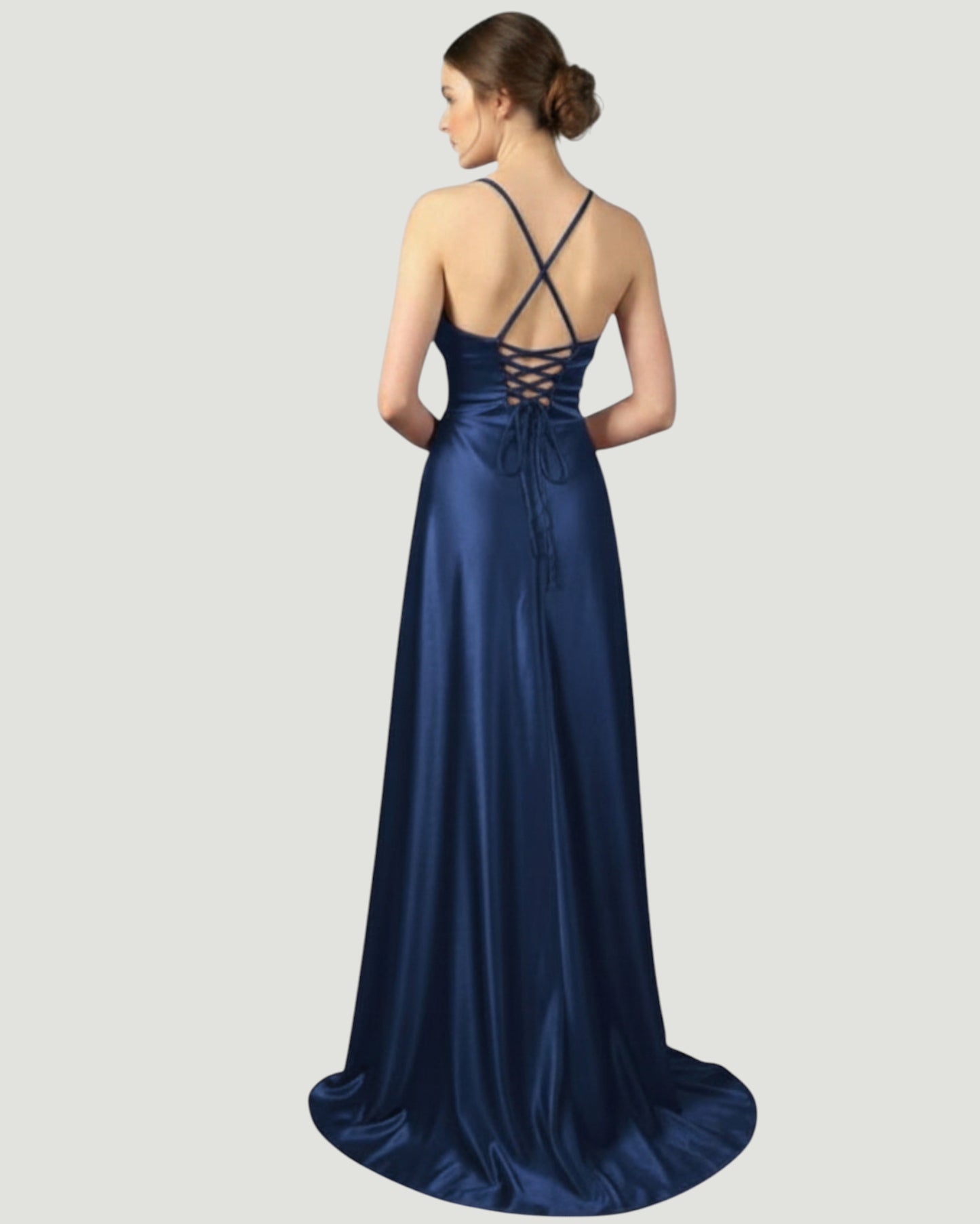 Satin-Abendkleid mit Wasserfall-Ausschnitt - E301