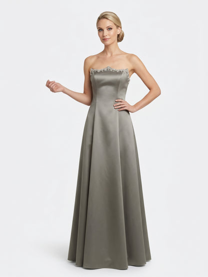 Elegantes trägerloses Saten-Abendkleid mit Strassbesatz und Choker in Schokoladenbraun e423