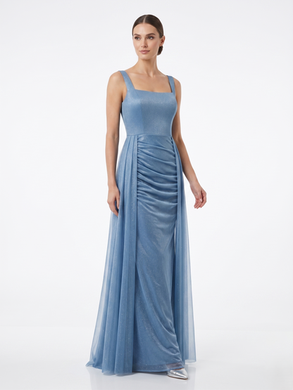 Schimmerndes Abendkleid mit Eckigem Ausschnitt - E295