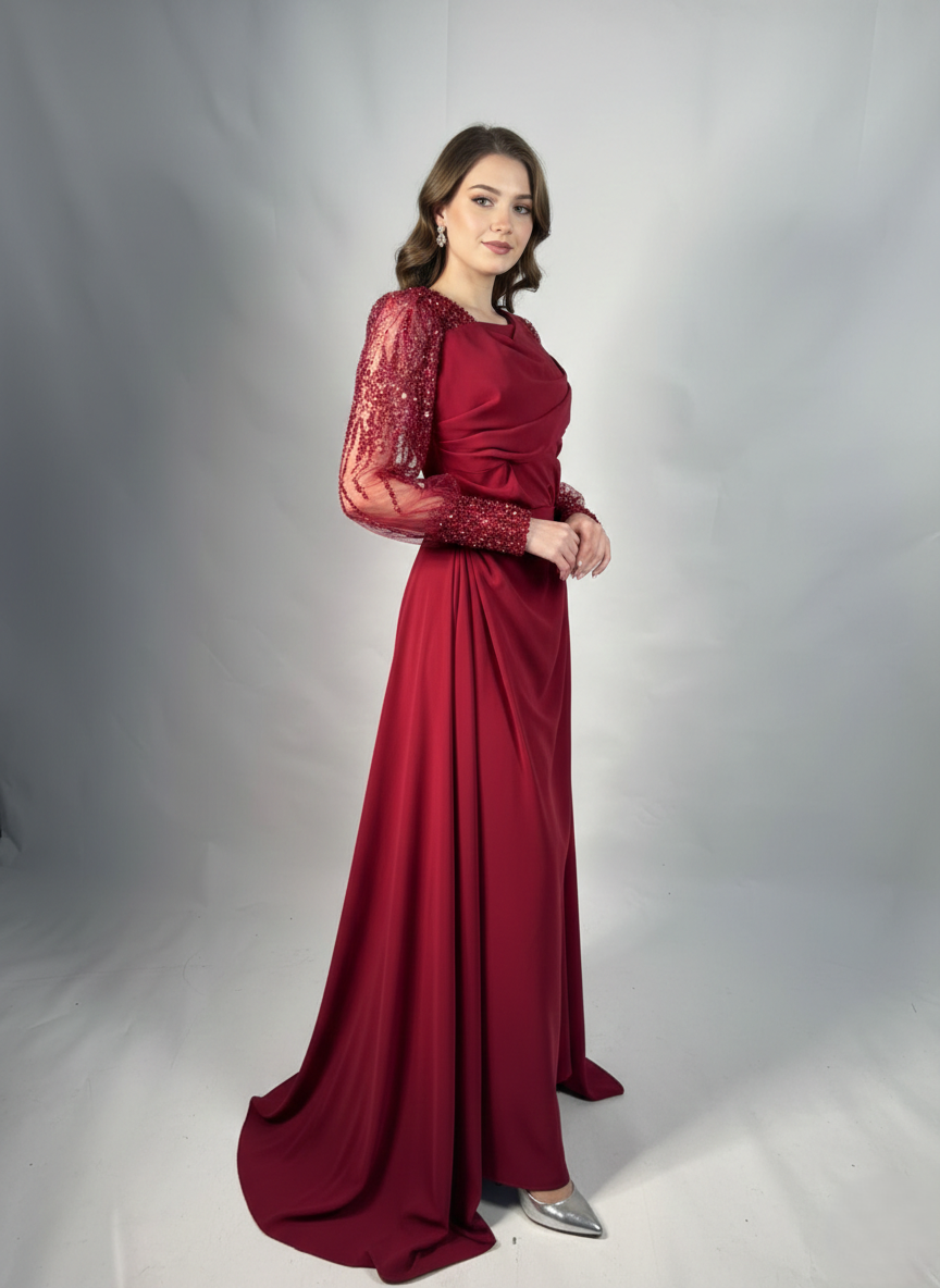 Langes Abendkleid mit One-Shoulder-Schnitt und Drapierung E358