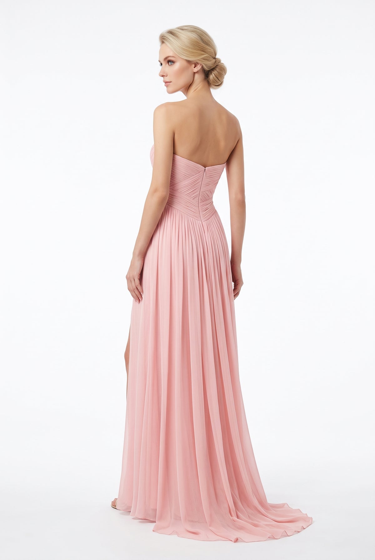 Elegantes trägerloses Abendkleid in schimmerndem Rosé Beschreibung: e412