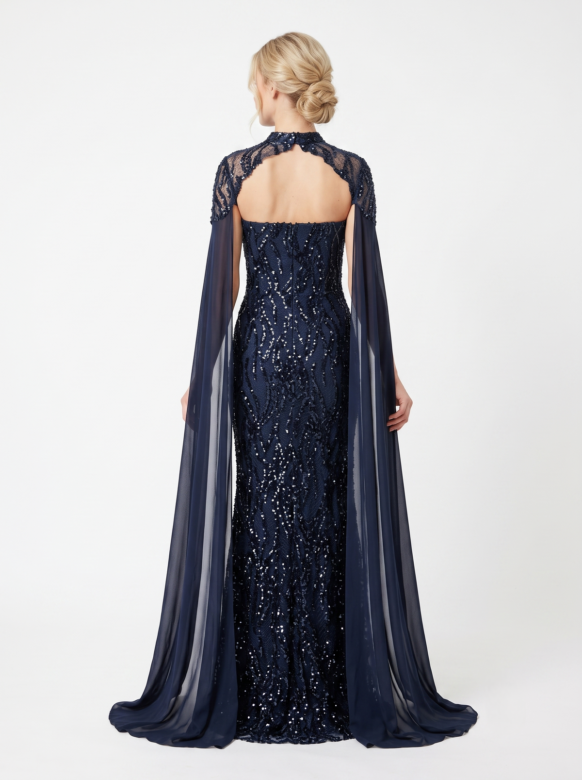 Pailletten-Abendkleid mit Chiffon-Cape e392