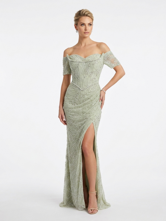 Elegantes schulterfreies Abendkleid mit Pailletten und hohem Beinschlitz in Schokobraun Beschreibung:e398