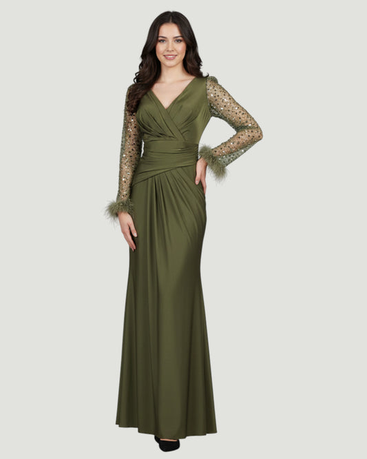 Abendkleid mit Pailletten-Ärmeln und Federbesatz - E303