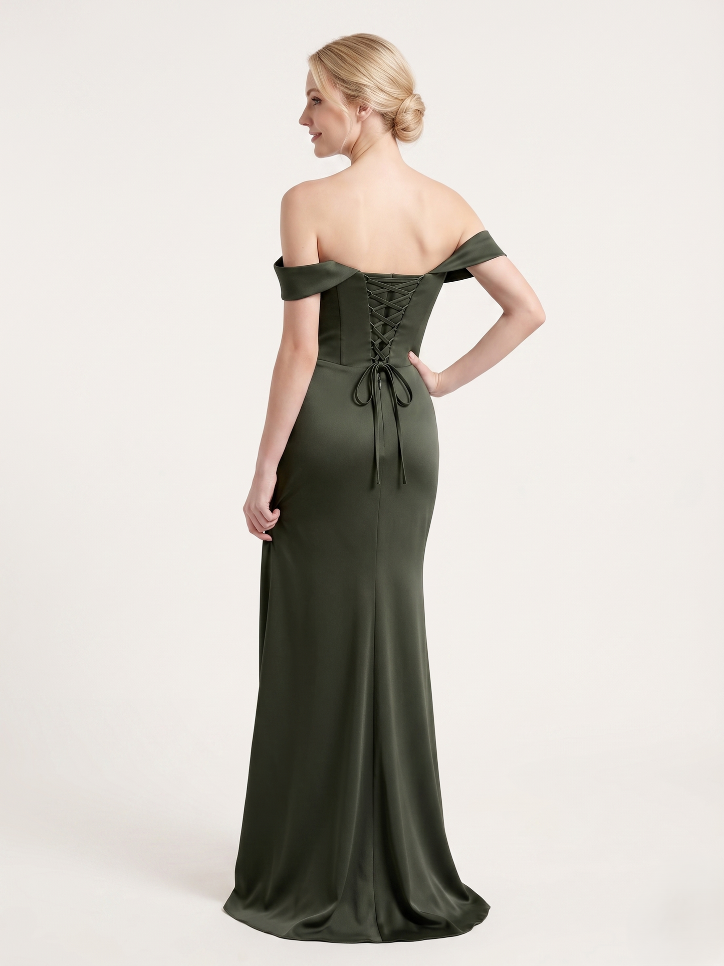 Schulterfreies Abendkleid mit Drapierung e385