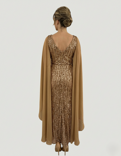 Langes Pailletten-Abendkleid mit Cape-Ärmeln&nbsp - E288