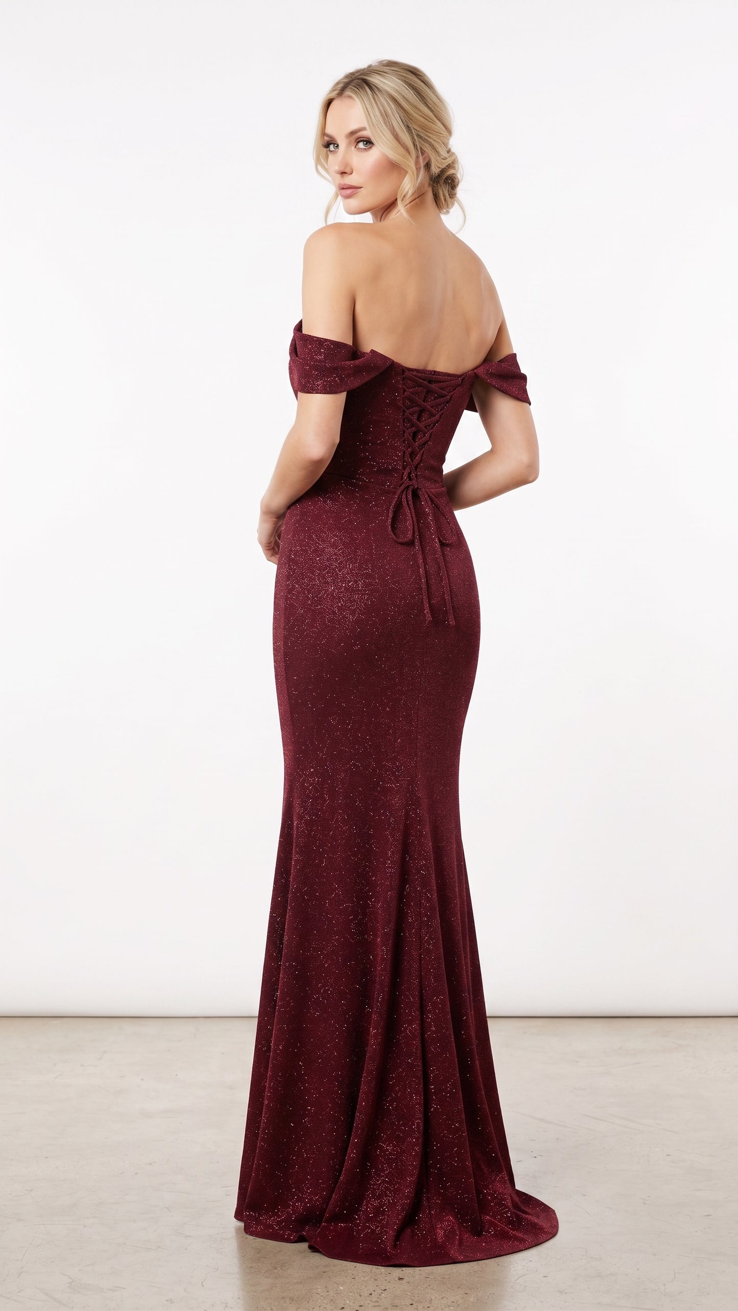 Schulterfreies Korsett-Abendkleid mit Drapierung in Roségold Beschreibung: e408
