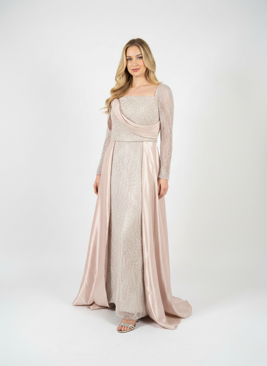 Langes Abendkleid mit Drapiertem Satin-Detail – Puderrosa E344