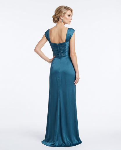 Elegantes Abendkleid mit Drapierung in Metallic-Kupfer Beschreibung: e414