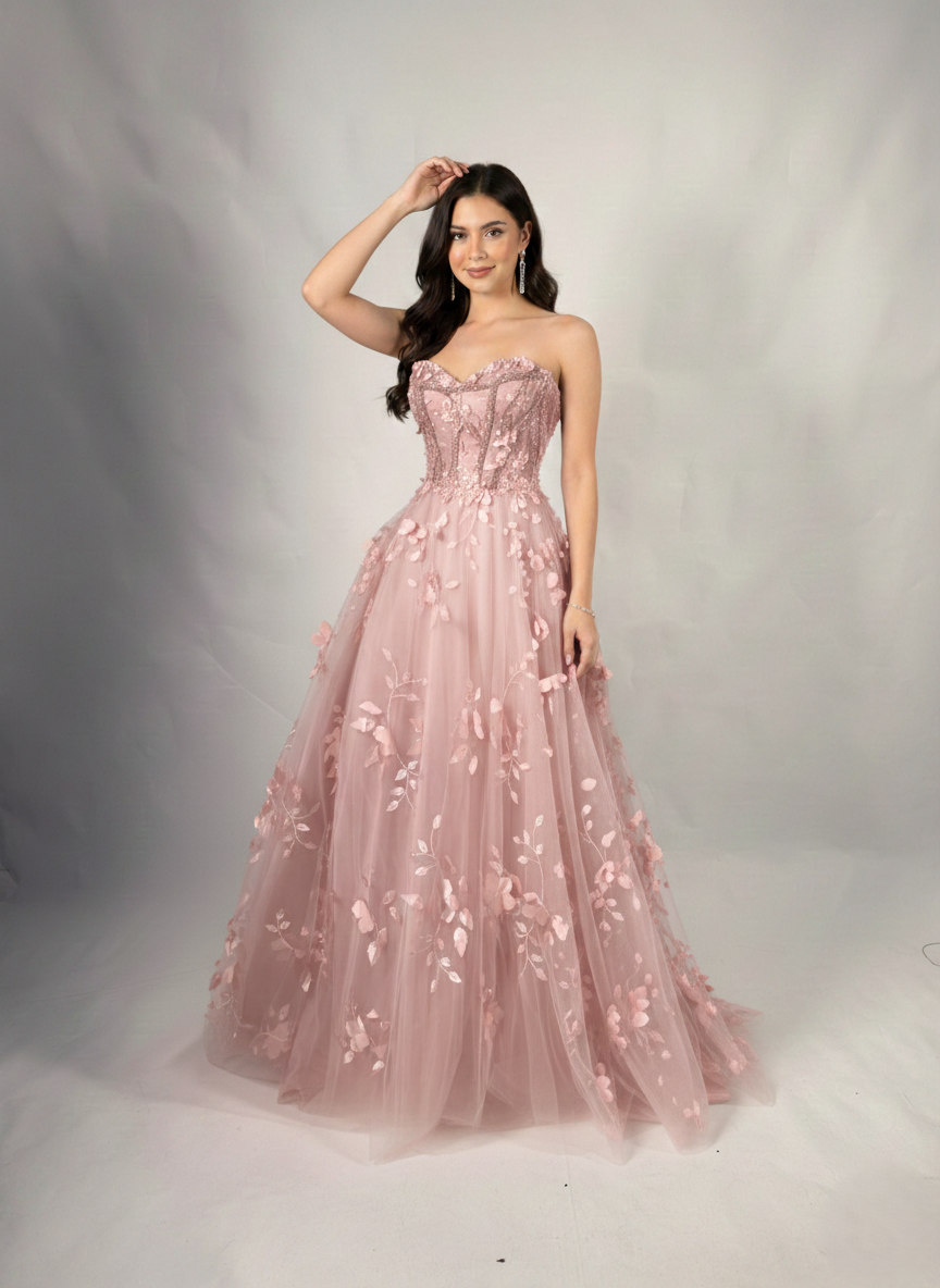 Trägerloses Tüll-Abendkleid mit 3D-Blüten - E304