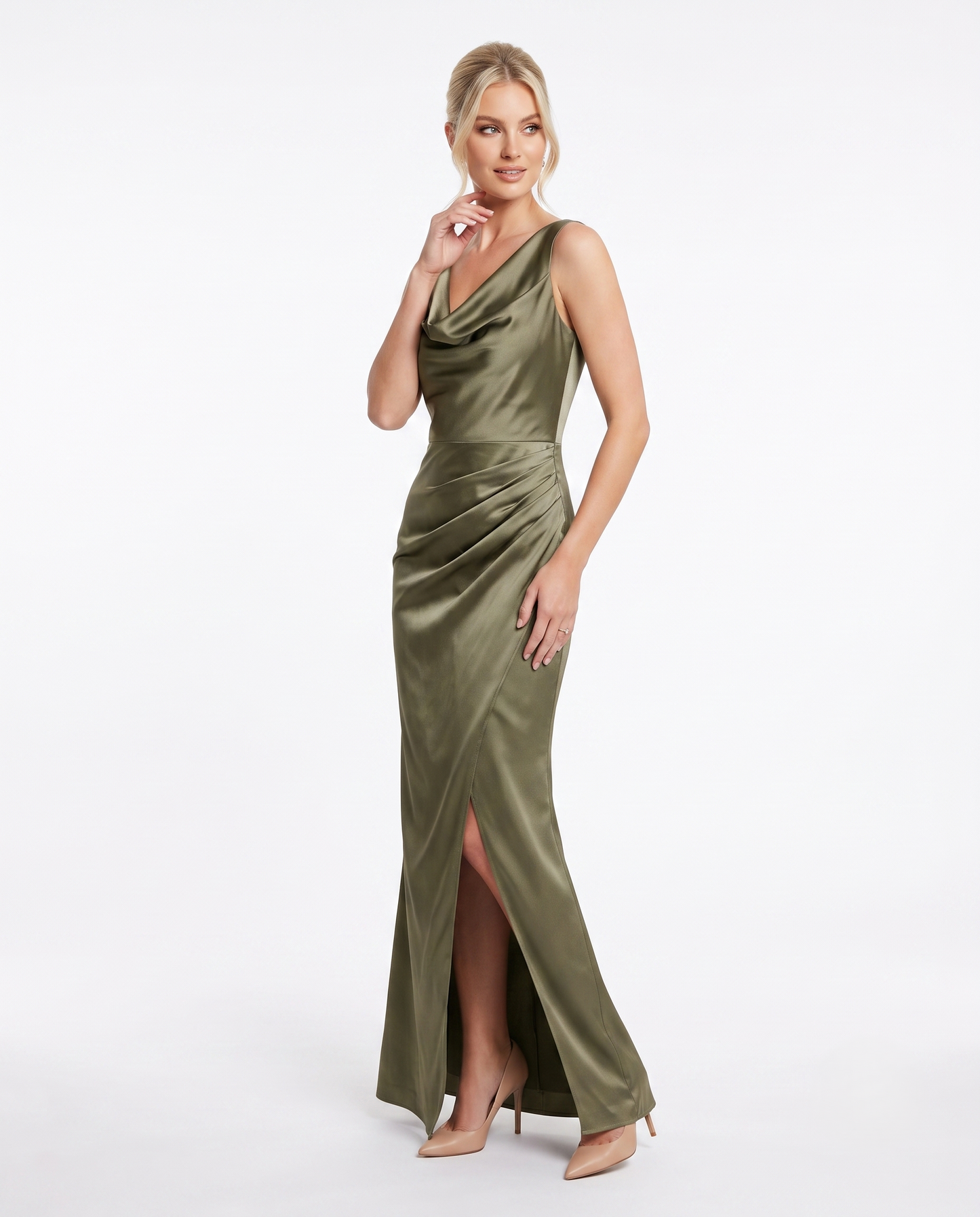 Satinabendkleid mit Wasserfallausschnitt   E383