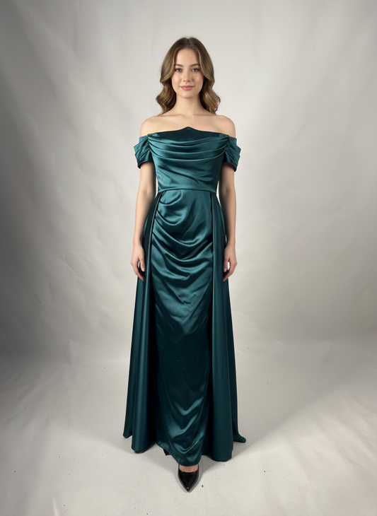 Langes Abendkleid mit U-Boot-Ausschnitt und Drapierung E370