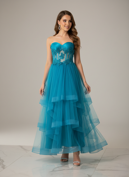 Produktbeschreibung: Ein atemberaubendes Abendkleid, das für einen unvergesslichen Auftritt sorgt. E330