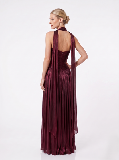 Elegantes trägerloses Plissee-Abendkleid mit Strassbesatz in Taupe Beschreibung: 402