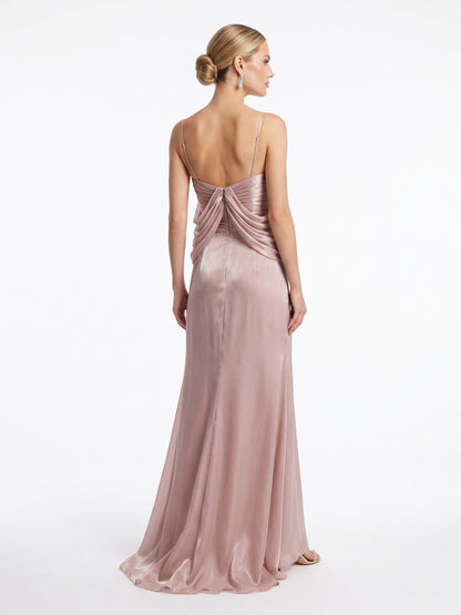 Asymmetrisches Abendkleid mit Schulter-Drapierung und Schmuckstein in Altrosa Beschreibung: e421