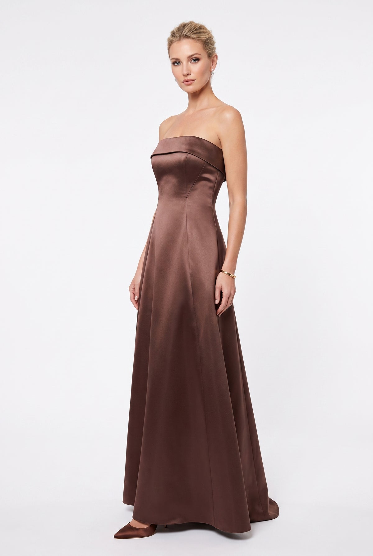 Schulterfreies Langes Abendkleid aus Satin E367