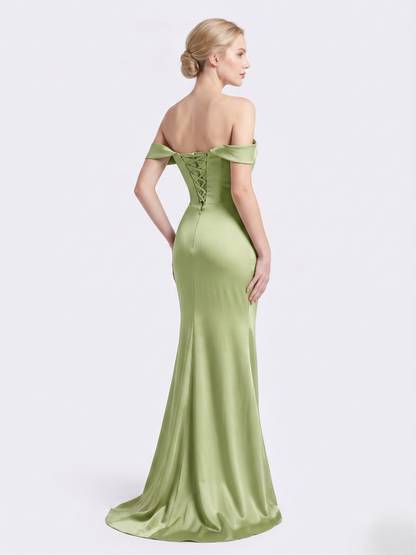 Schulterfreies Abendkleid mit Drapierung e385