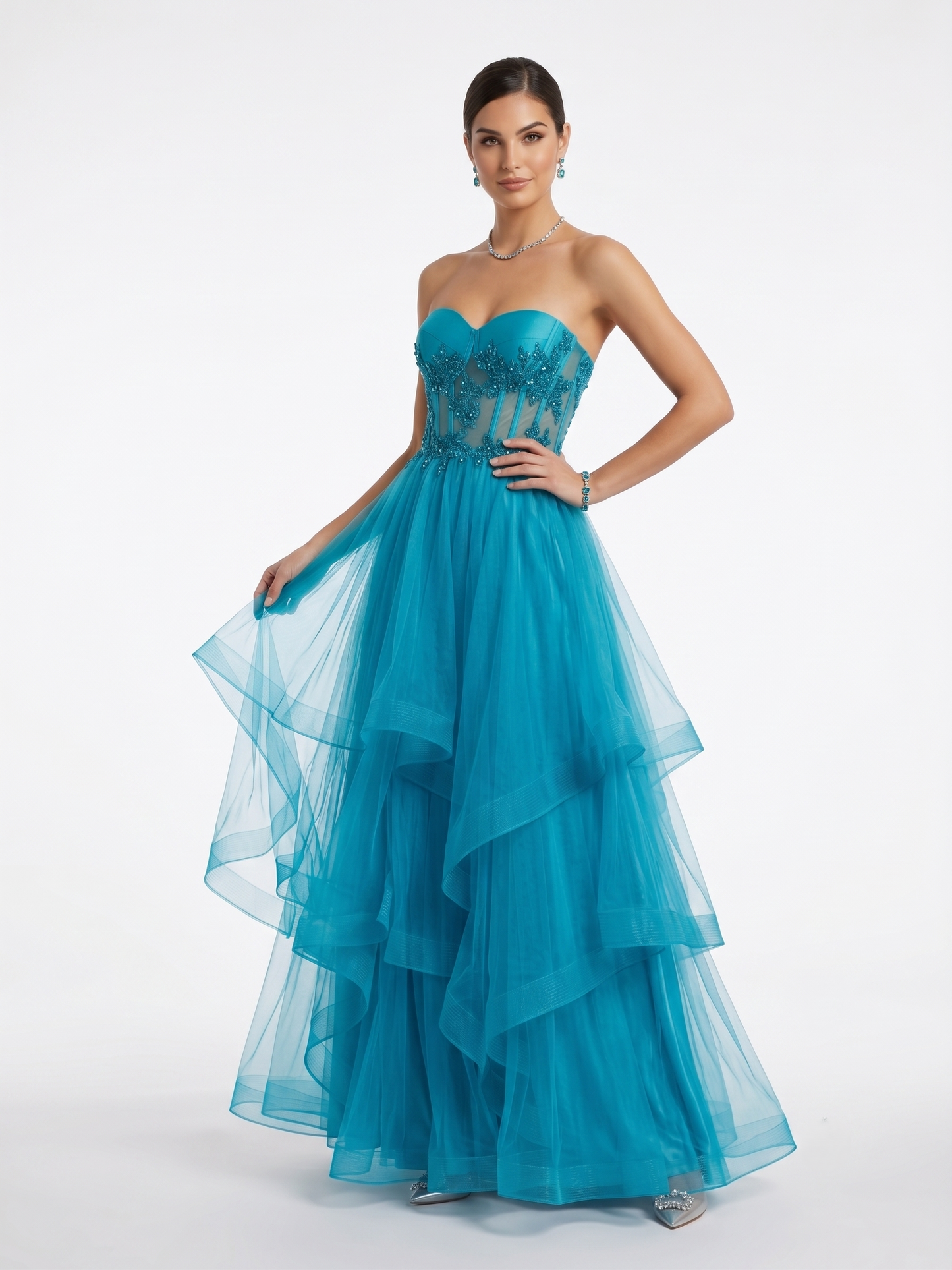 Produktbeschreibung: Ein atemberaubendes Abendkleid, das für einen unvergesslichen Auftritt sorgt. E330