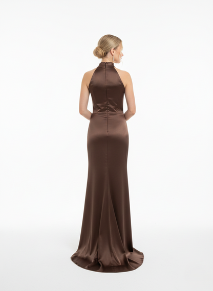 Halter-neck style attached floor-length caElegantes Neckholder-Abendkleid aus Satin mit Drapierung in Marineblau Beschreibung e e426