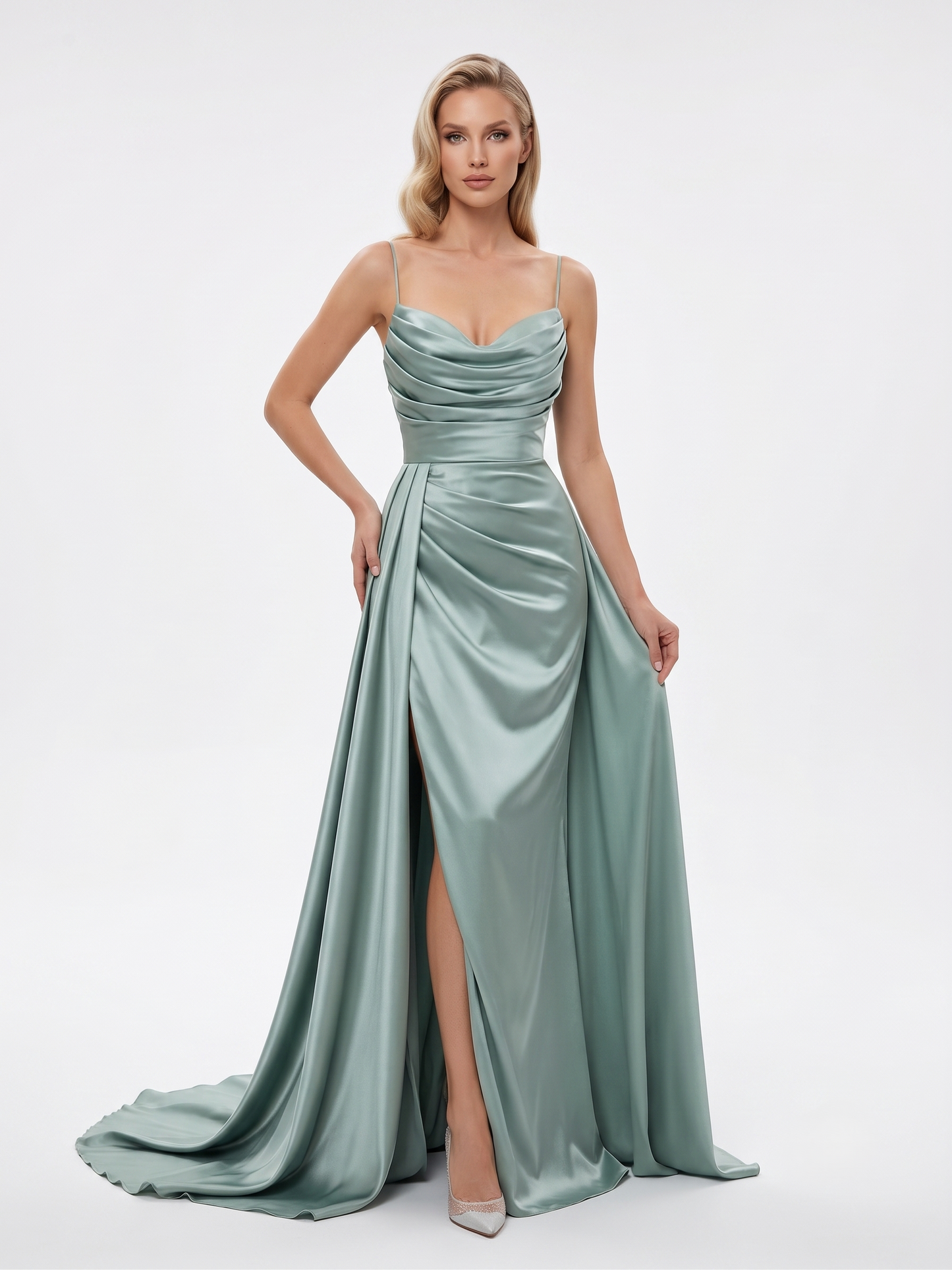 DE: Elegantes Abendkleid mit Drapierung Dieses atemberaubende E338
