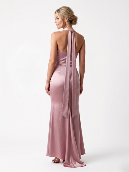 Satinabendkleid mit Wasserfallausschnitt   E283