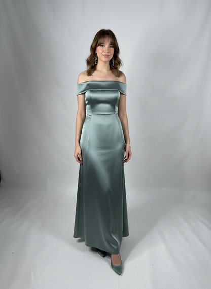 Schulterfreies Langes Abendkleid aus Satin E367