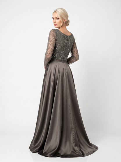 Langes Schwarzes Abendkleid mit Eckigem Ausschnitt und Transparenten Ärmeln E352