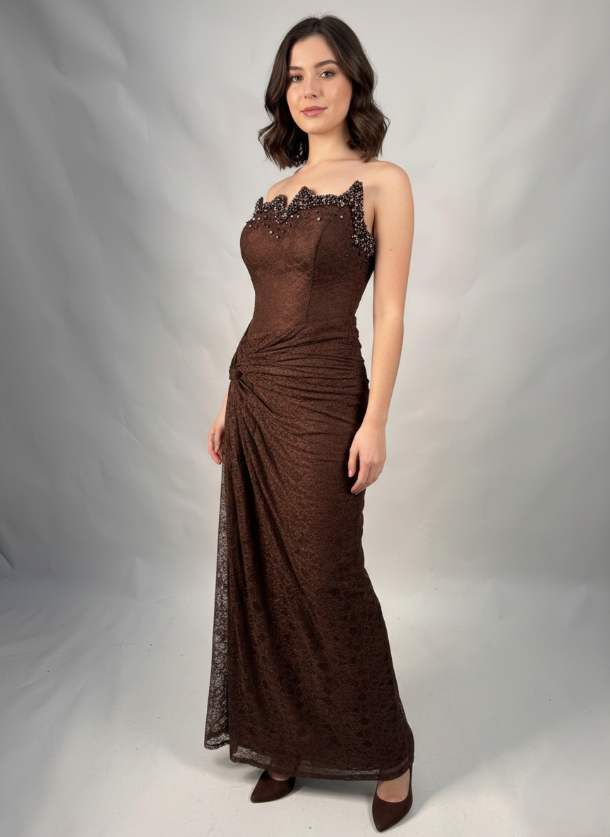 Langes Spitzenabendkleid mit Drapierung E372