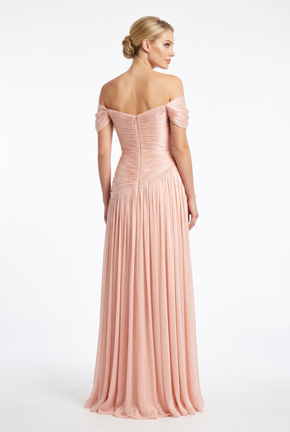 Elegantes schulterfreies Plissee-Abendkleid in schimmerndem Eisblau e416
