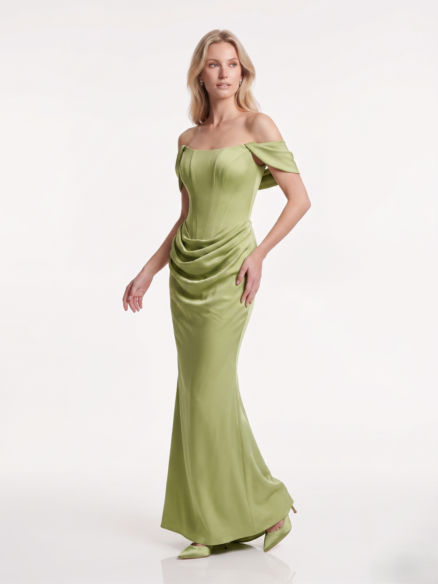 Schulterfreies Abendkleid mit Drapierung e385