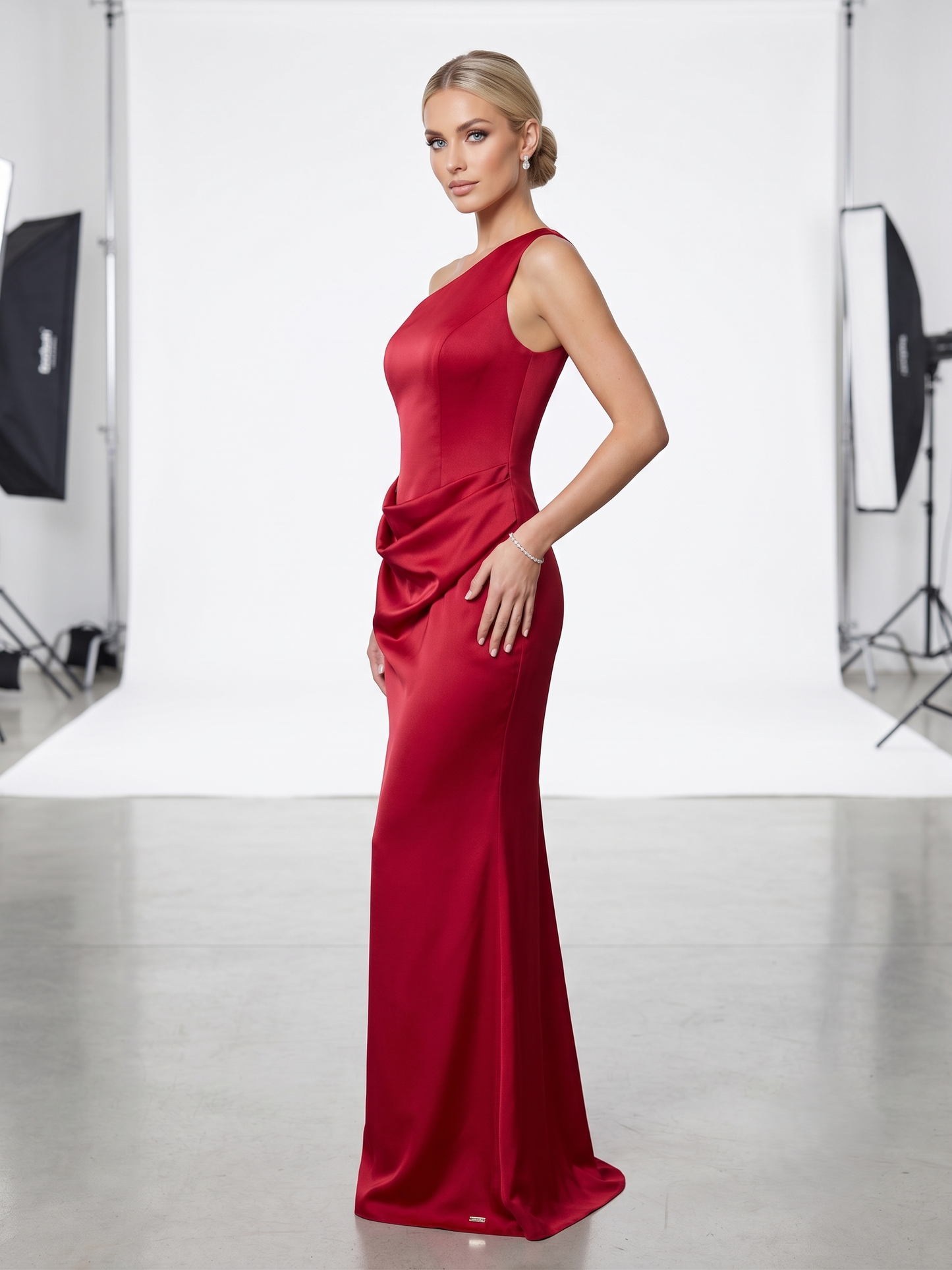 One-Shoulder Satinabendkleid mit Drapierung e387