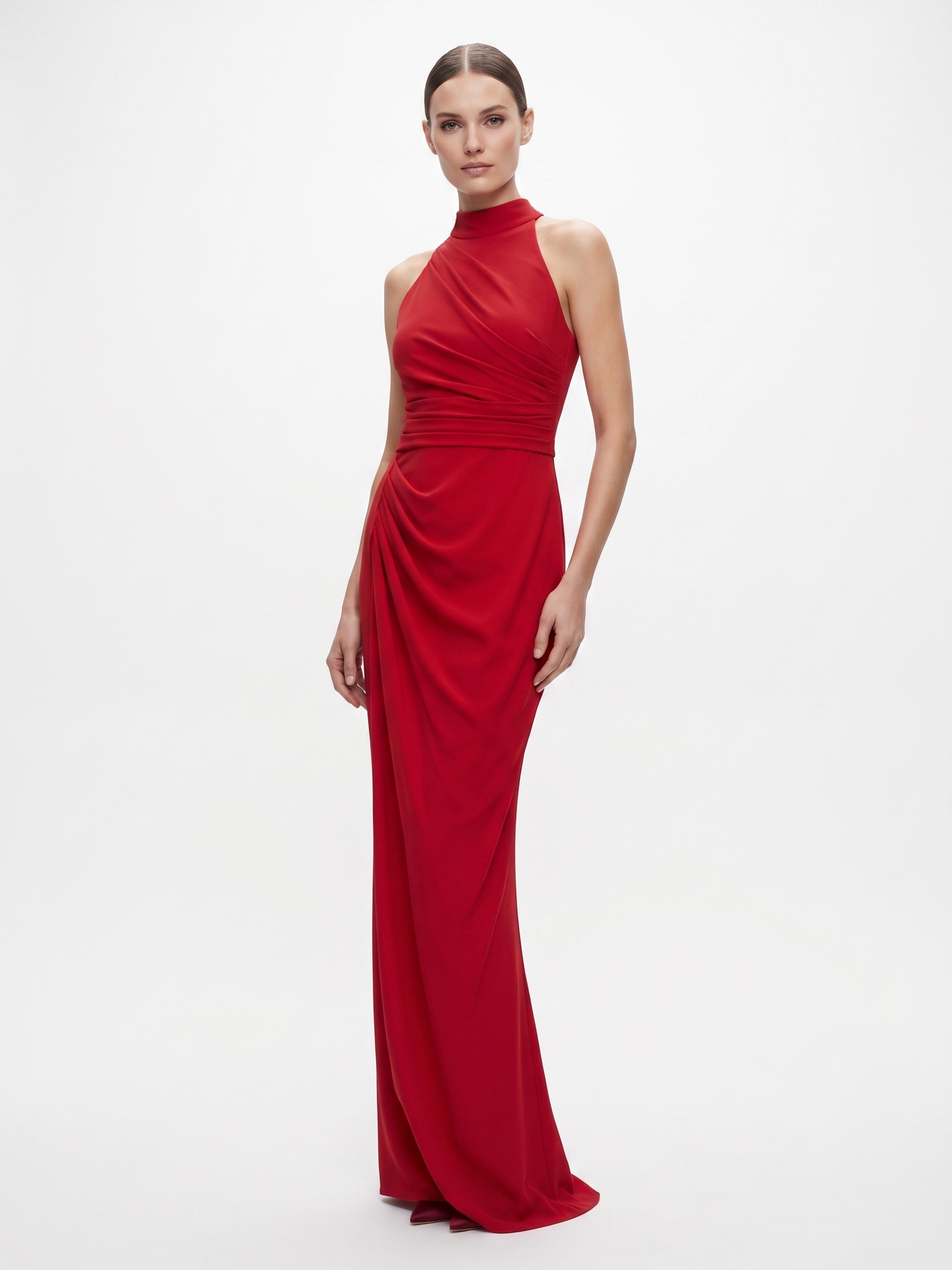 Aus leichtem Chiffon gefertigt, überzeugt dieses Kleid mit einem fließenden Schnitt E336