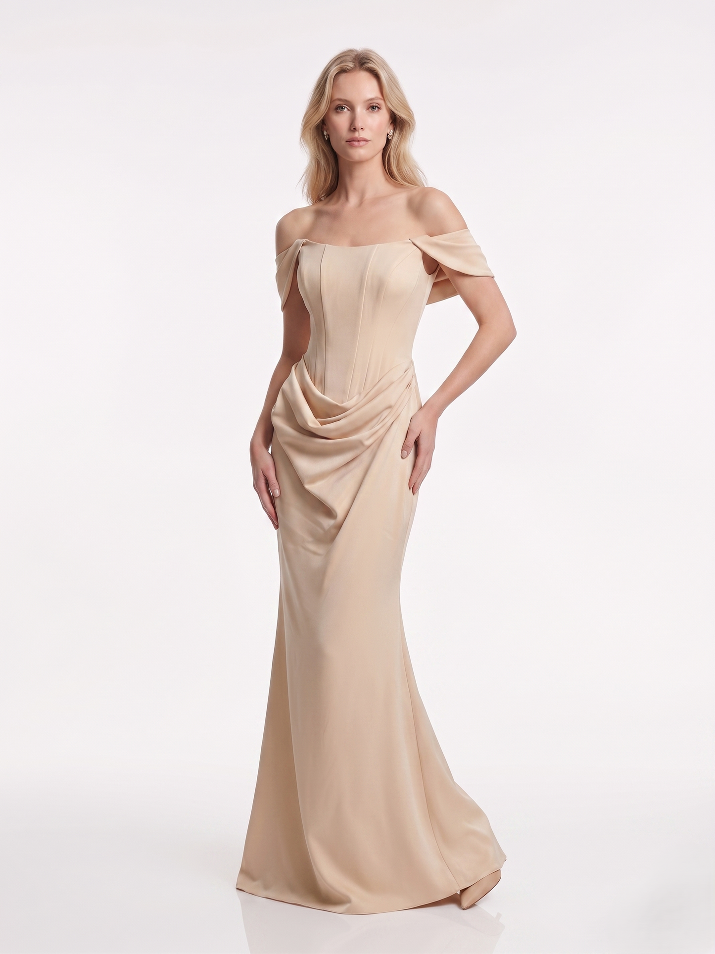 Schulterfreies Abendkleid mit Drapierung e385