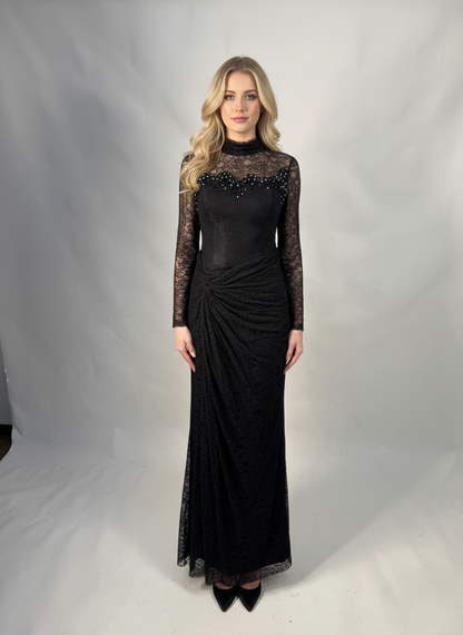 Langes Spitzenabendkleid mit Drapierung E372