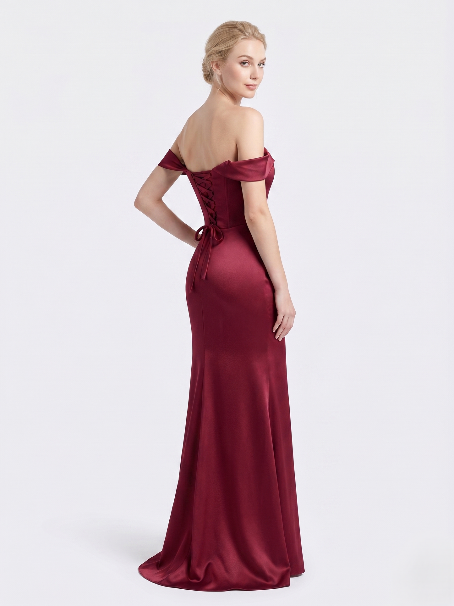 Schulterfreies Abendkleid mit Drapierung e385