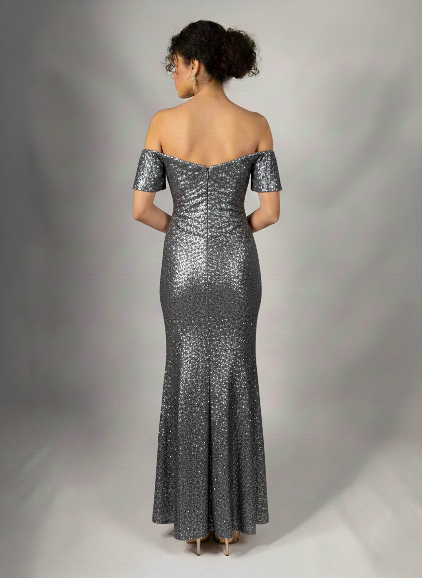 Langes Glänzendes Abendkleid mit Schlitz E354