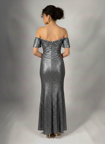 Langes Glänzendes Abendkleid mit Schlitz E354