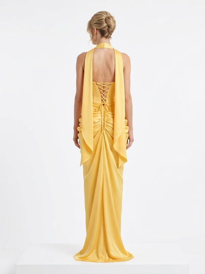 Artful, figure-hugging ruching and draping e429