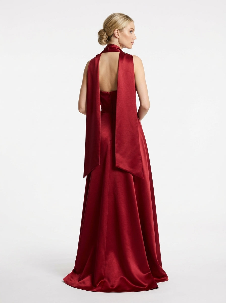 Elegantes trägerloses Saten-Abendkleid mit Strassbesatz und Choker in Schokoladenbraun e423