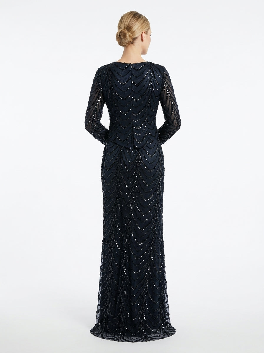 Langärmliges Abendkleid in Schokobraun mit geometrischem Paillettenmuster  e428