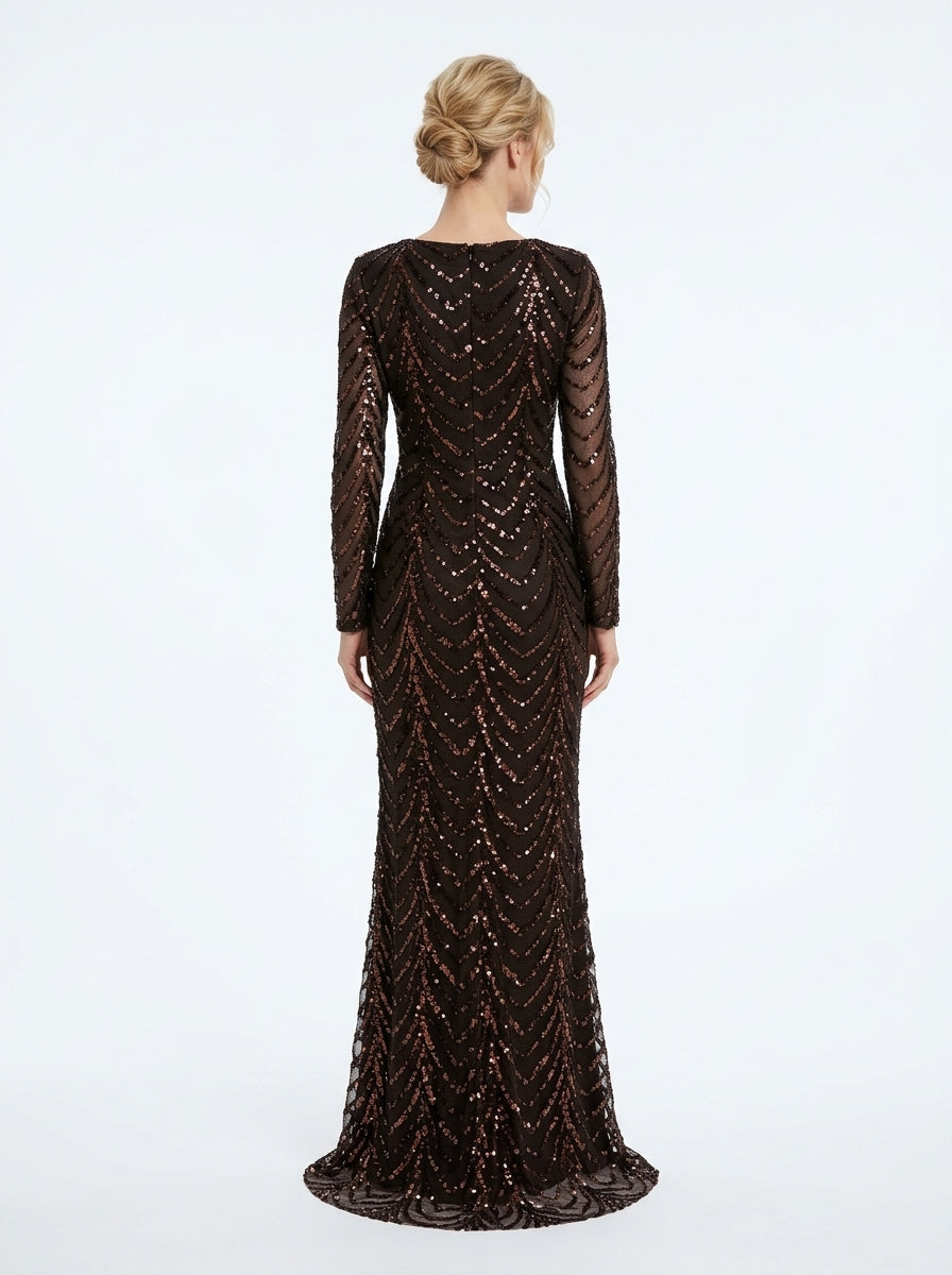 Langärmliges Abendkleid in Schokobraun mit geometrischem Paillettenmuster  e428