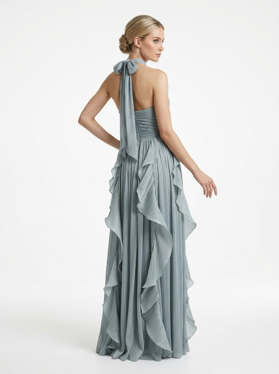 Elegantes Neckholder-Abendkleid in Metallic-Khaki mit Volants und Plissee e427
