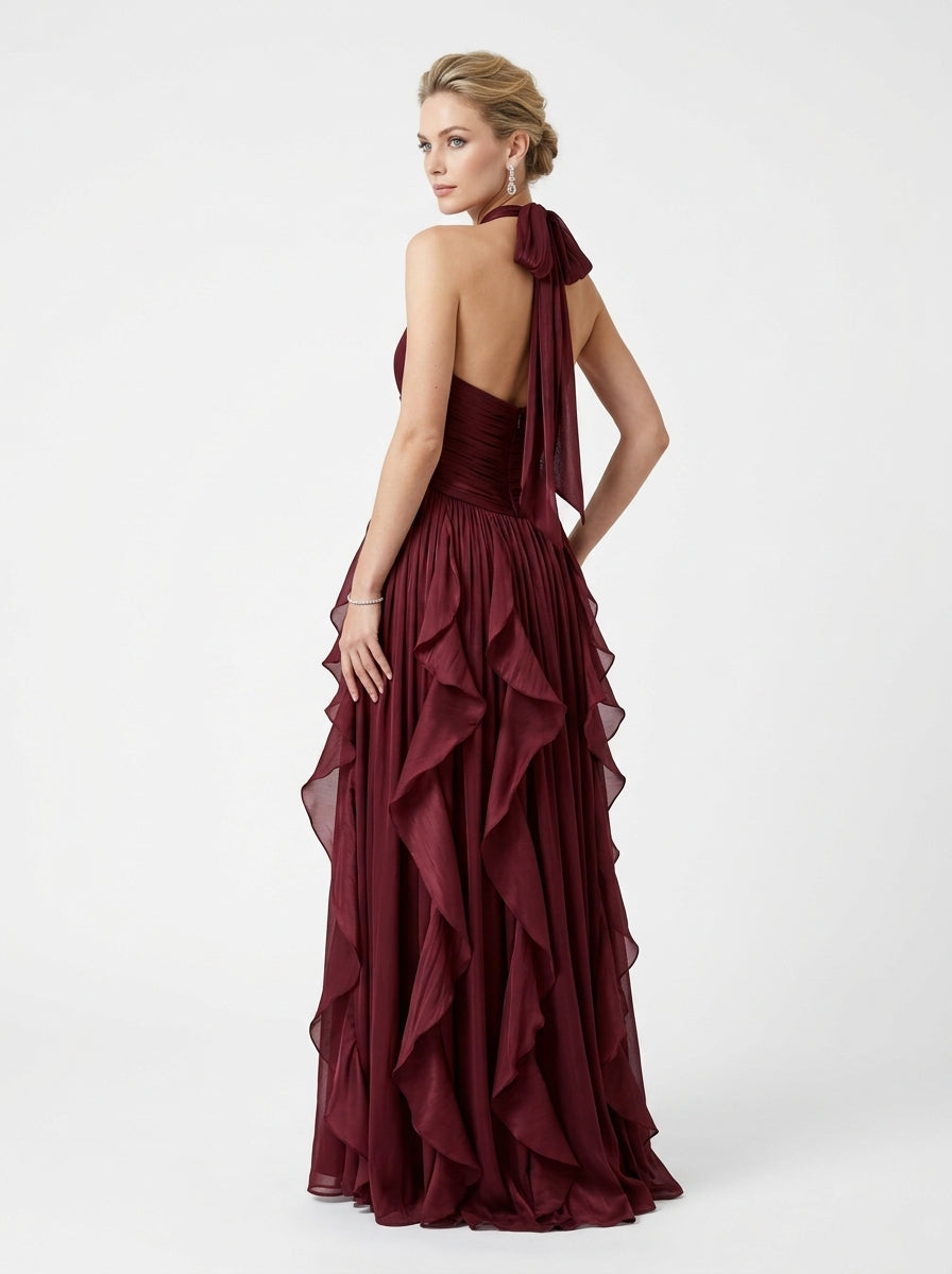 Elegantes Neckholder-Abendkleid in Metallic-Khaki mit Volants und Plissee e427