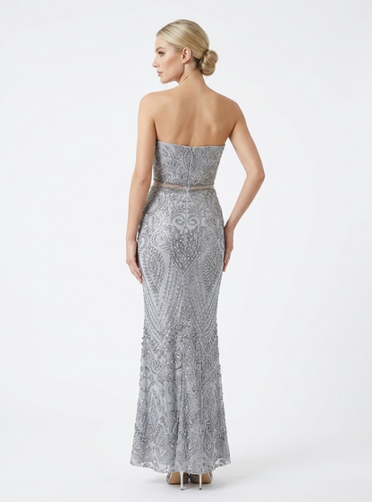 Trägerloses Spitzenabendkleid e380