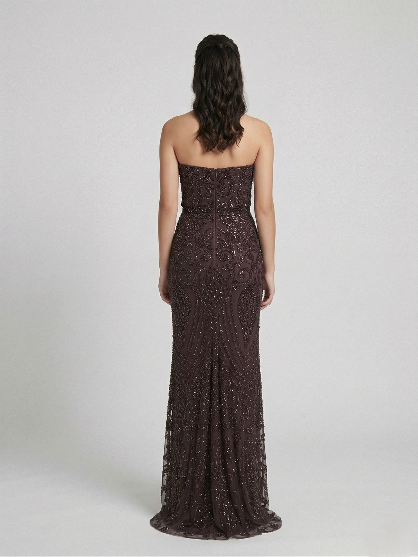 Trägerloses Spitzenabendkleid e380